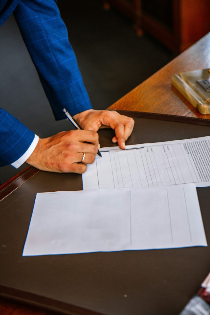 Commercial lease legal review Ontario