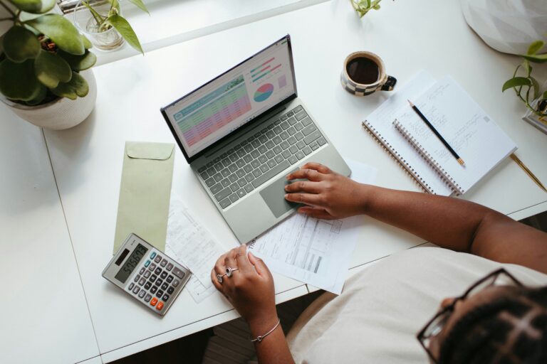 Do I need a business lawyer to start a business in Ontario